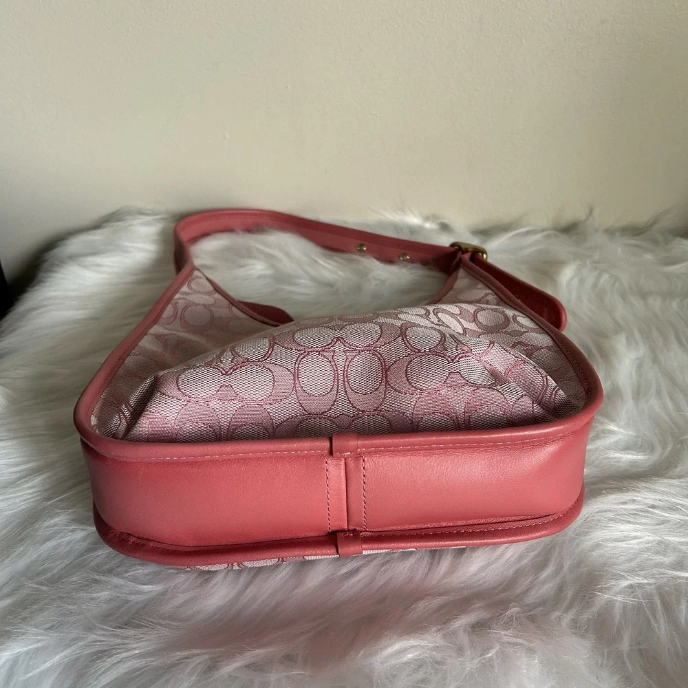 Coach Ergo Pink‎ Signature Jacquard Leather Shoulder Bag C2588 Good